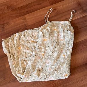 American eagle floral vintage style maxi dress backless